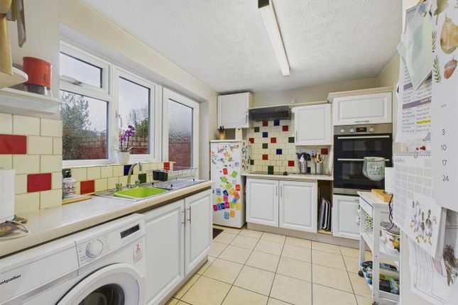 31, Giffard Drive, Malvern photo 3