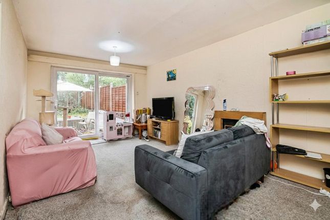 39, Hickory Drive, Birmingham photo 3
