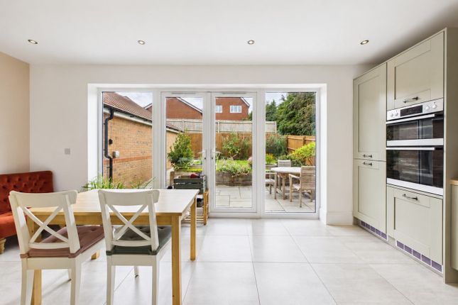 110, Dexter Way, Winscombe photo 4
