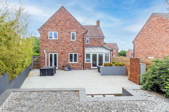 7, Glendower Way, Worcester photo 3