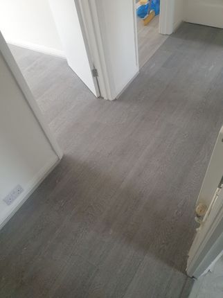255a Green Street, Enfield photo 4
