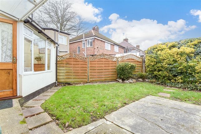 Orchard Way, Reigate photo 5