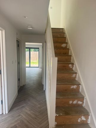 4 Guerin Mews, Fawkham Road, West Kingsdown photo 2