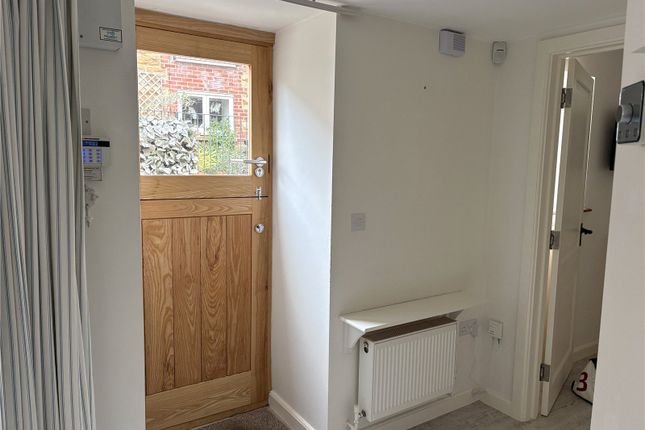 8 Antelope Place,, Priestlands Lane, Dorset photo 5