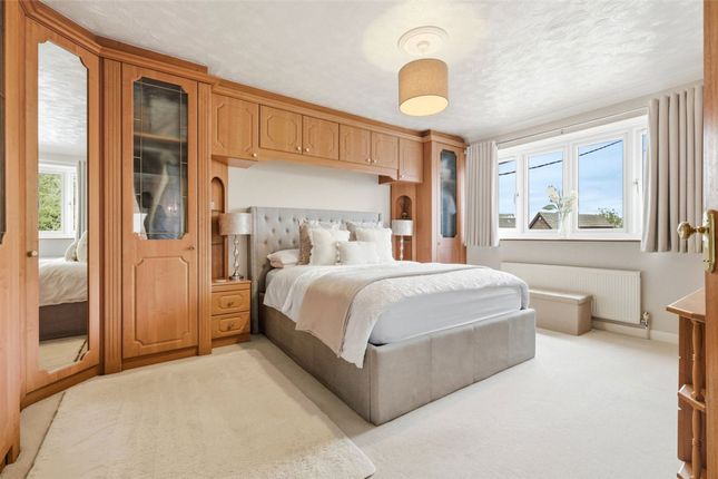 28 Heath Road, Billericay photo 3