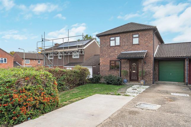 3-bed house on Aspen Close, Haverhill, £335,000