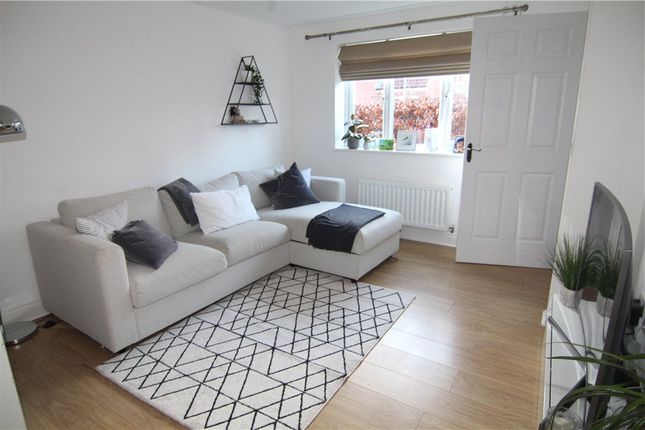 25, Hutton Way, Durham photo 2
