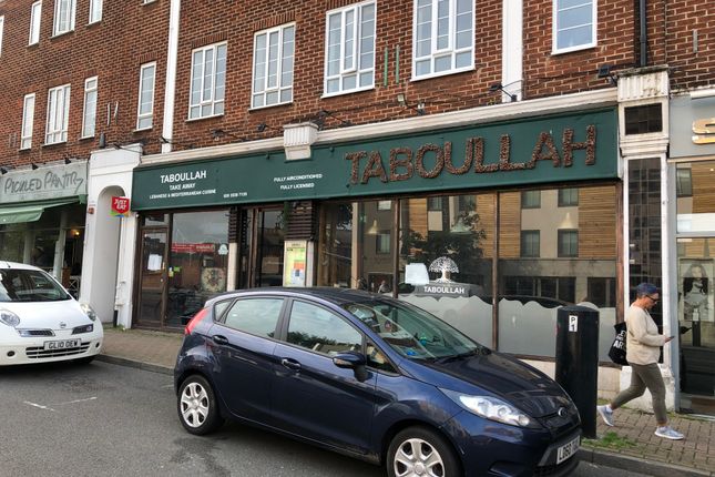 Retail premises to let in St. Marks Hill, Surbiton