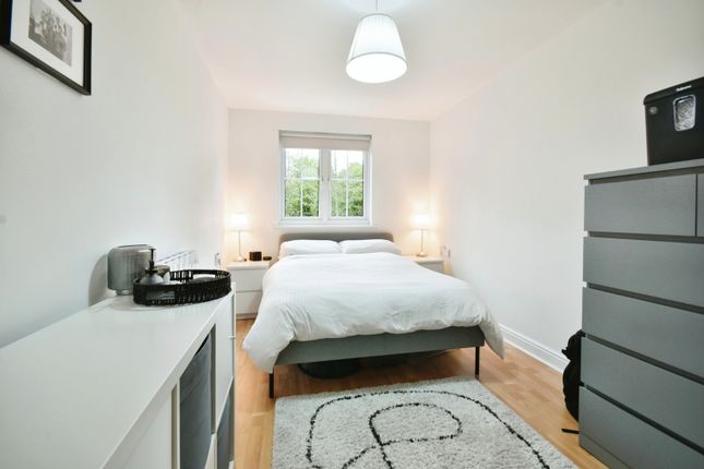 Flat for sale in Chelsfield Grove, Manchester, Lancashire