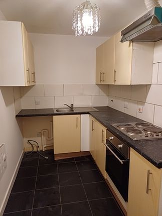 1-bed flat on Flat 7, 14 Market Street Lancshire, Bacup, £495/mo