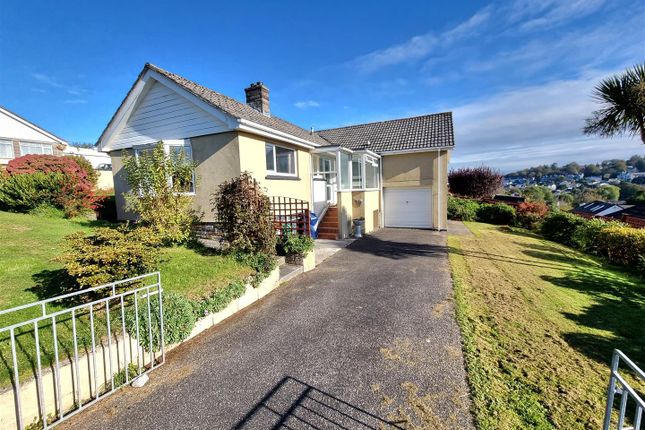 3-bed bungalow on Meadowside, Launceston, £275,000