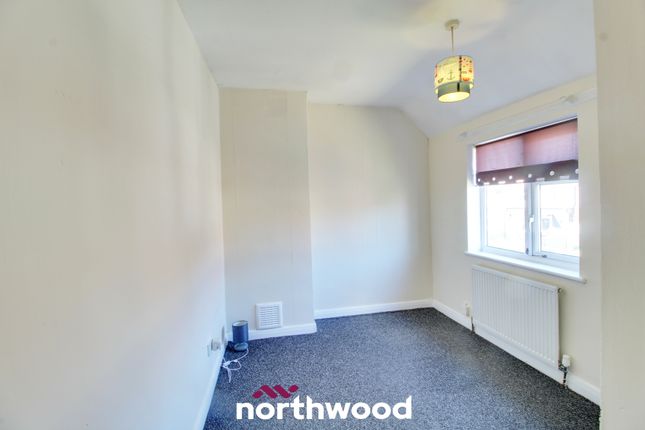 24, Essex Avenue, Doncaster photo 4