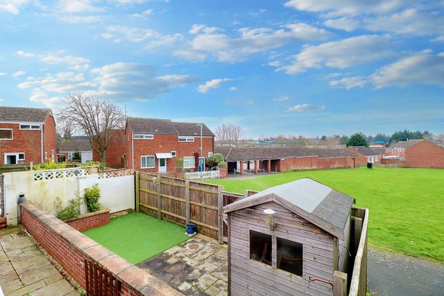 Semi-detached house for sale in Vincent Close, Newmarket