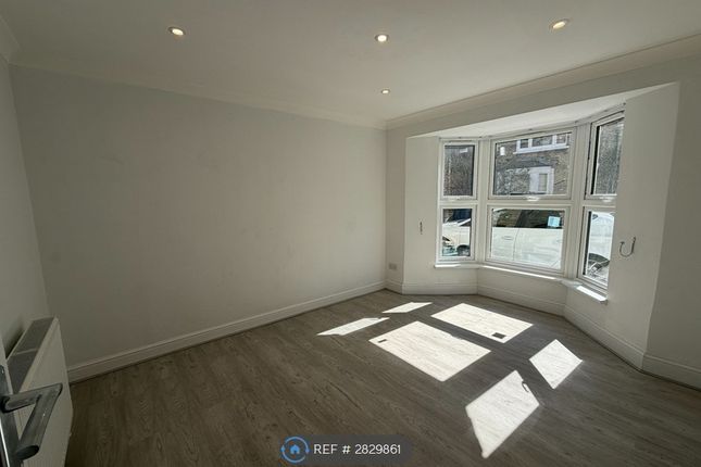 Princes Road, West Ealing photo 3