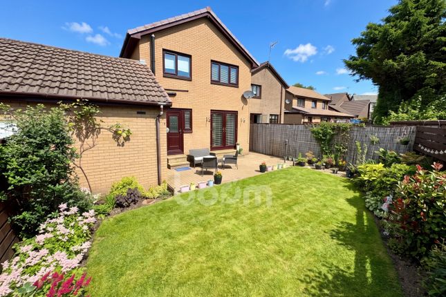 14, Glebe Court, Beith photo 3