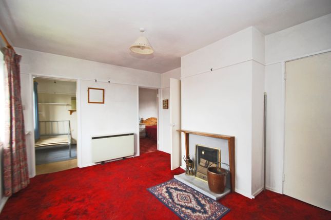 Flat for sale in The Ferns, Beaconsfield