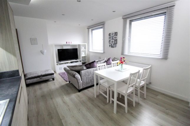 1 Bed Flat For Sale In Carr Street Ipswich Ip4 Zoopla