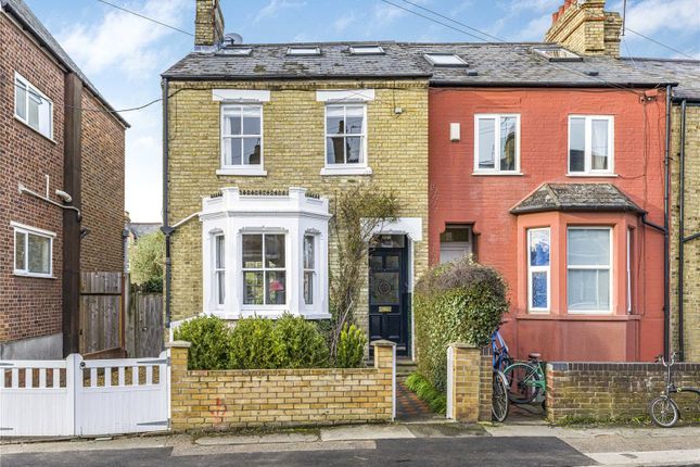 Thumbnail End terrace house for sale in Bullingdon Road, East Oxford