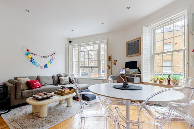 Flat 1, 88 Cowcross Street, London photo 4