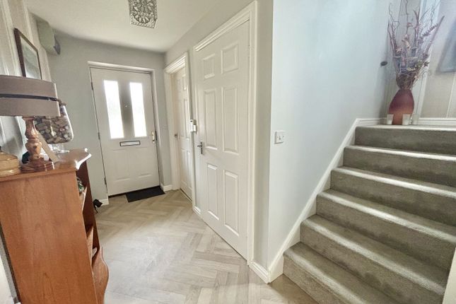 28, Parc Gilbertson, Swansea photo 3