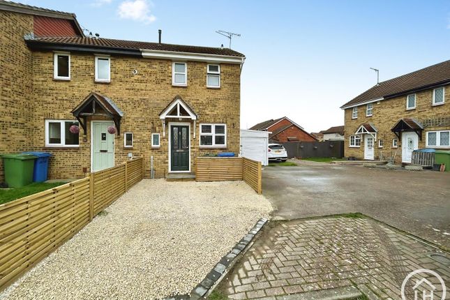 2-bed house on 13, Vectis Drive, Sittingbourne, £250,000
