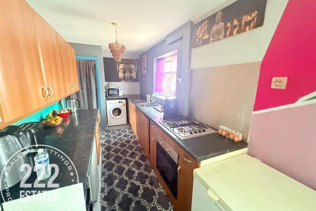 149, Sandy Lane, Warrington photo 4