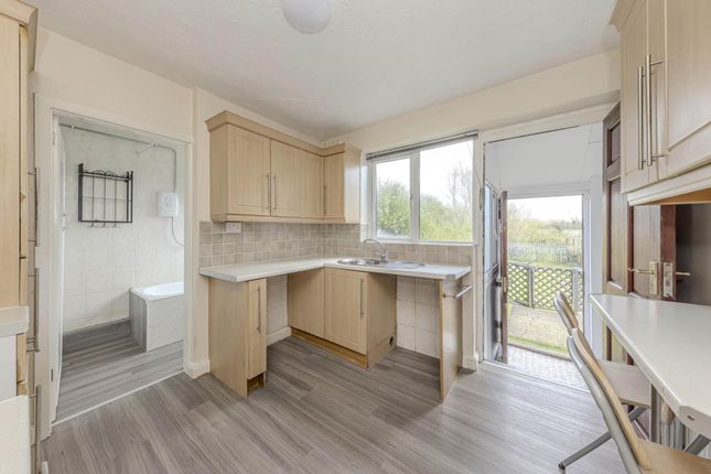 32 Moran Road, Newcastle photo 4
