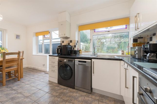 8, New House Lane, Canterbury photo 3