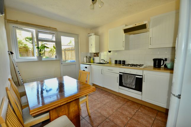 65, Eyston Drive, Weybridge photo 4