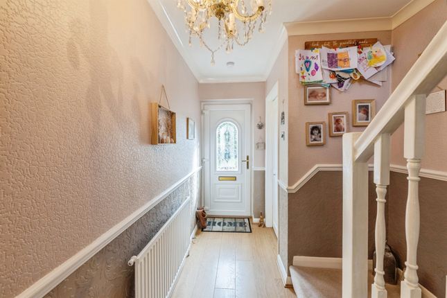 3, Eastfield Close, Driffield photo 4