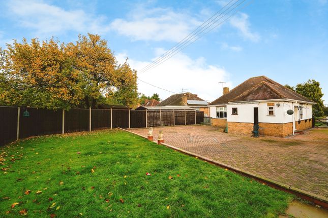 Bungalow for sale in Blackminster, Evesham, Worcestershire