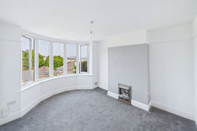 10, Berry Avenue, Paignton photo 2