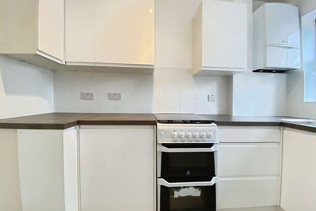 1 Ballina Mews, 90a Percy Road, Southampton photo 3