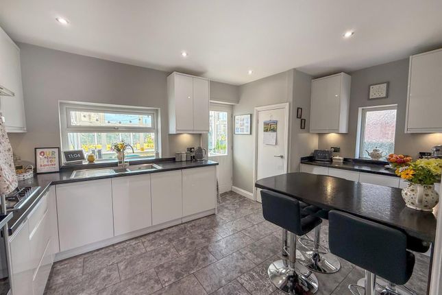 8, Burlow Avenue, Buxton photo 4