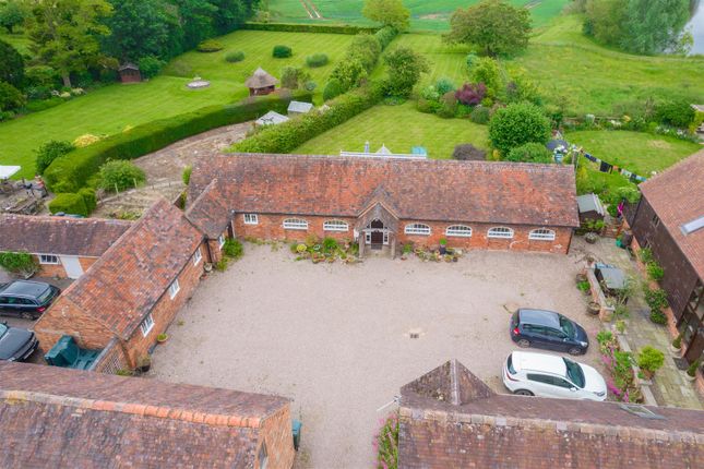 Thumbnail Barn conversion for sale in Ryall Road, Upton-Upon-Severn, Worcester
