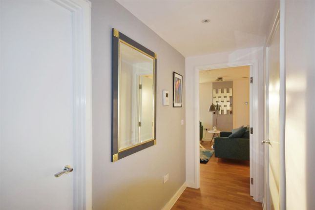 Flat for sale in Baltic Avenue, Brentford