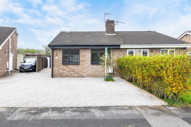 Semi-detached bungalow for sale in Bellasize Park, Gilberdyke, Brough