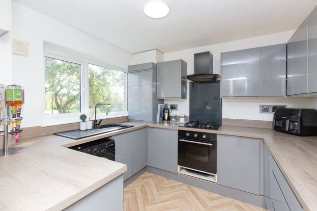 Charnwood Close, Birmingham photo 4