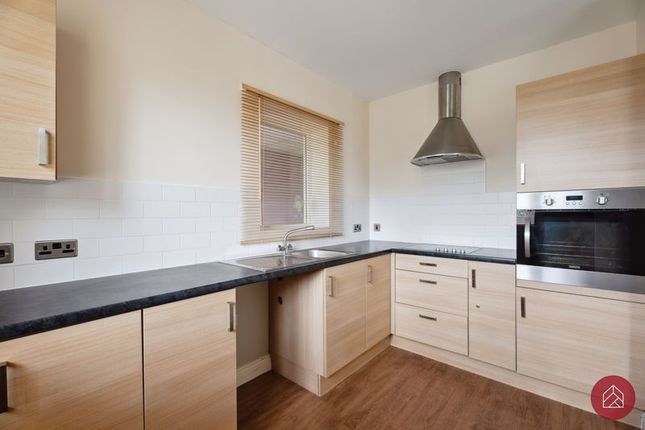 Flat 15 Moorside Place, The Moors, Kidlington photo 3