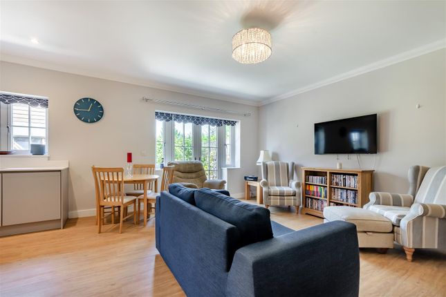 24, Genn Park, Maidstone photo 4