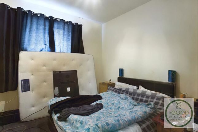 Flat 2, 4a Ramsgate, Durham photo 5