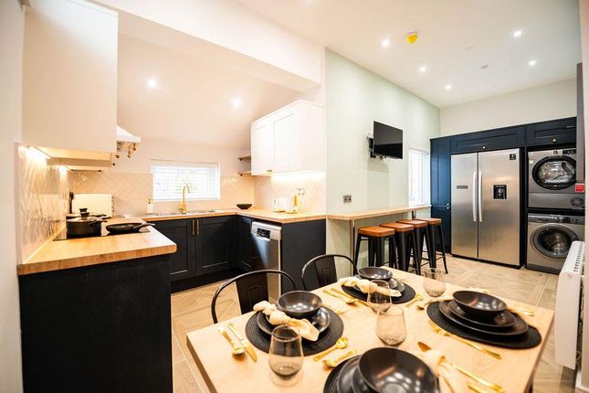 Kitchenupstairswarmer-10.Jpg