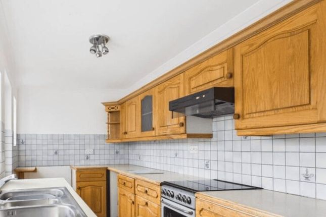 68, Bollington Road, Middlesborough photo 3