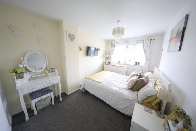 Semi-detached house for sale in Stanbury Road, Hull
