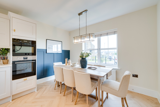 3, Goldfinch Way, Lydney photo 3