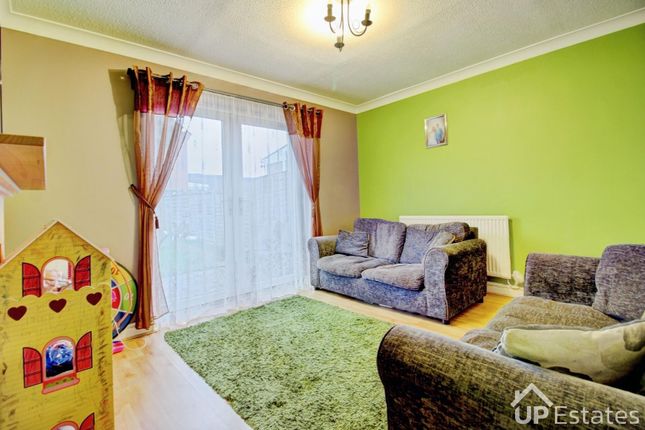 10, Ladymead Drive, Coventry photo 3