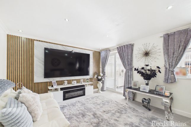 3, Staines Close, East Riding of Yorkshire photo 2