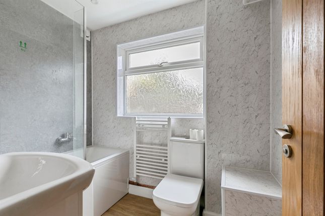 26, Whytefield Road, Huntingdon photo 3