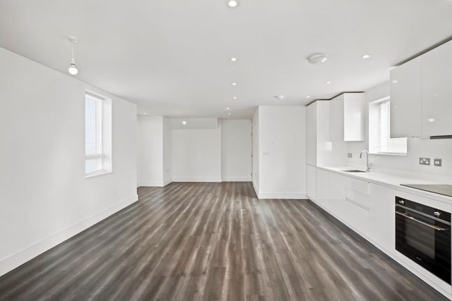 Flat 6, 1 Scotts Lane, Bromley photo 3