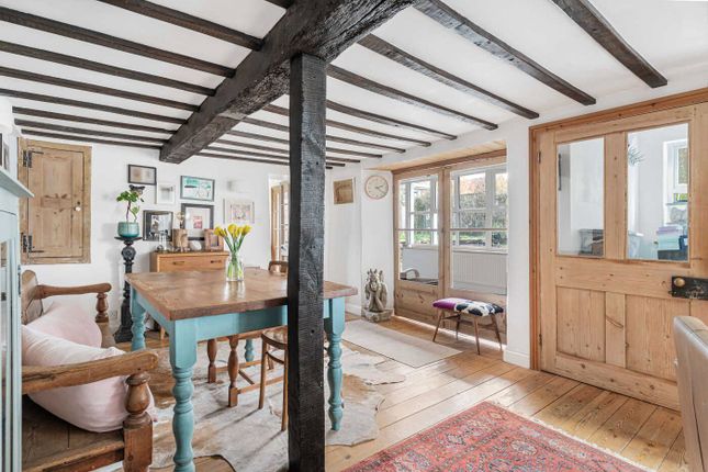 Verandah Cottage, 15, Marlborough Road, Wroughton photo 4